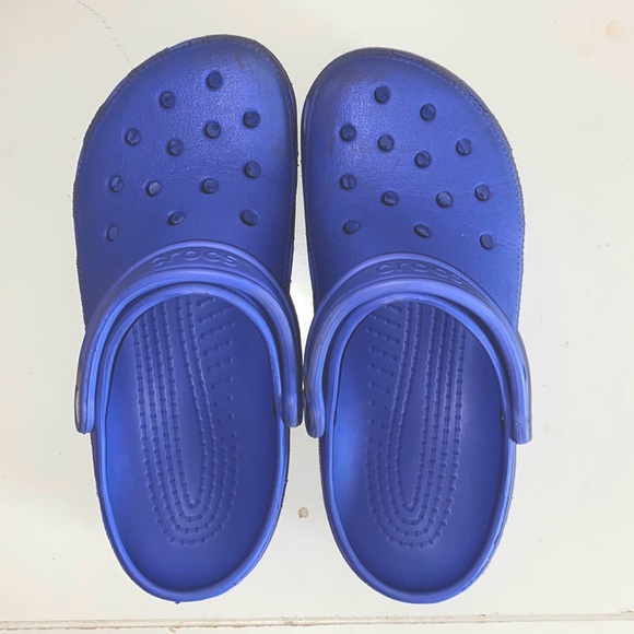 CROCS Shoes - Blue croc sandals size 9W / 7M